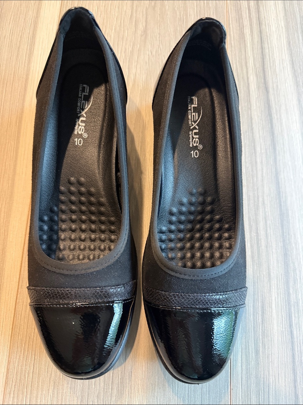 Flexus by Spring Step Black Macadi Wedge Flats Size 10
